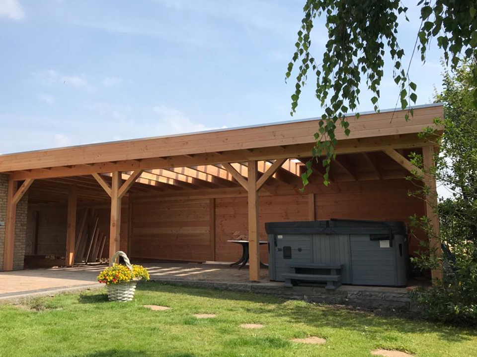 Overkapping met natuurlijke lichtinval